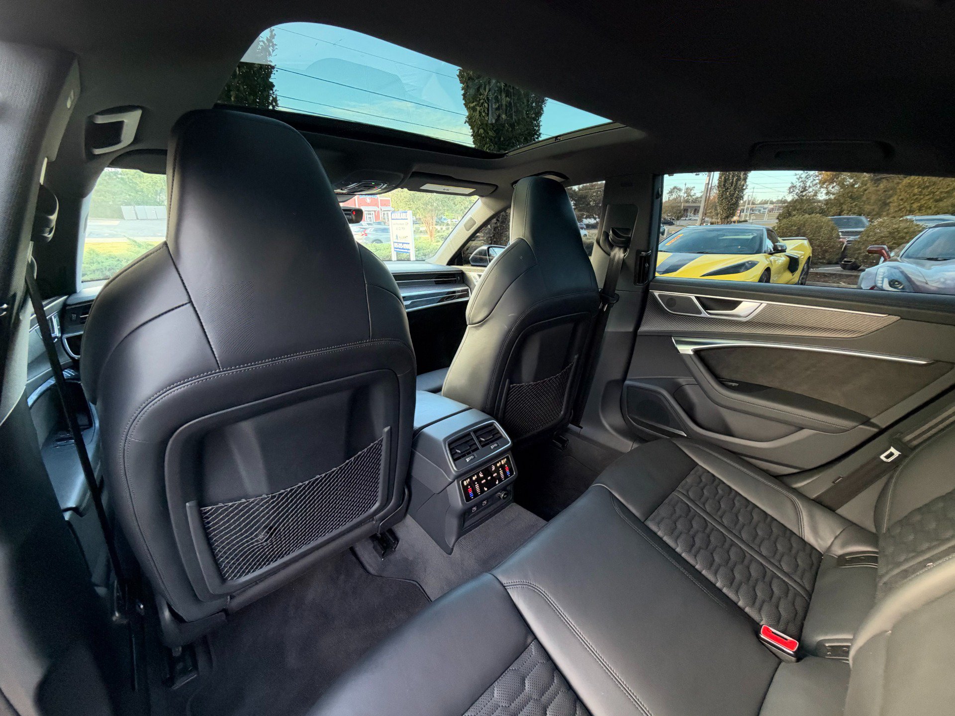 Used 2021 Audi RS 7 Sportback w/ RS 7 Executive Package AWD/4WD image 20