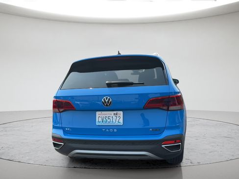 Used 2024 Volkswagen Taos SEL AWD/4WD image 8