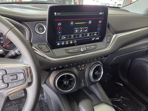 Used 2023 Chevrolet Blazer LT w/ Convenience Package FWD image 22