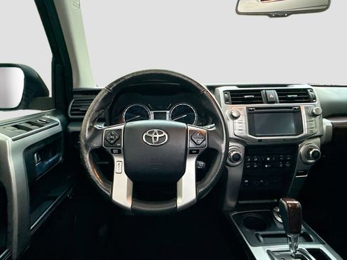 Used 2017 Toyota 4Runner Limited image 11