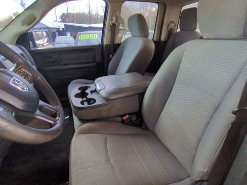 Used 2018 RAM 1500 Express w/ Black Ram 1500 Express Group image 14