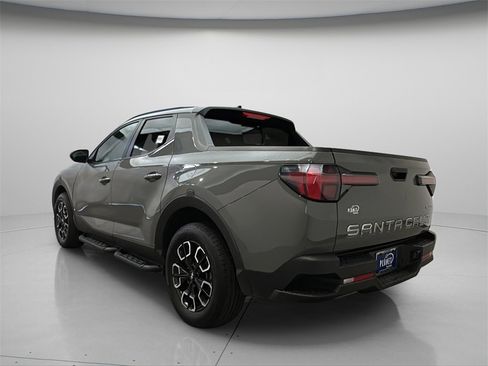 Used 2023 Hyundai Santa Cruz SEL Premium image 6