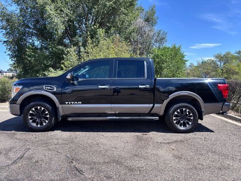 Used 2017 Nissan Titan Platinum Reserve AWD/4WD image 5