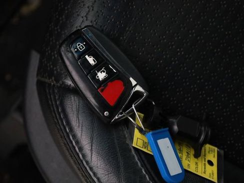 Used 2013 Hyundai Santa Fe Sport 2.0T image 29