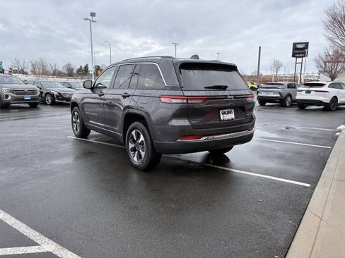 Used 2023 Jeep Grand Cherokee 4WD 4xe image 9