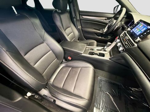 Used 2020 Honda Accord Sport image 15