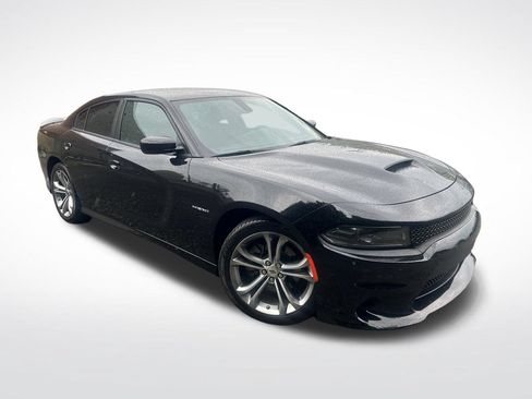 Used 2022 Dodge Charger R/T RWD image 9