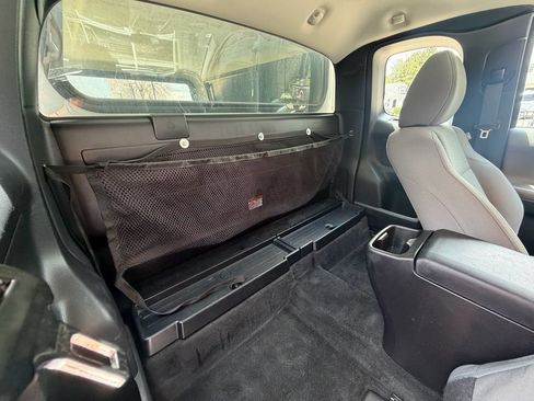 Used 2016 Toyota Tacoma SR RWD image 25