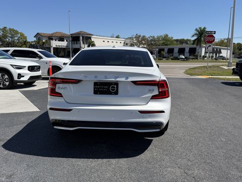 Certified 2023 Volvo S60 B5 Plus image 4
