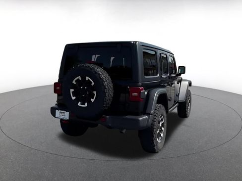 Used 2025 Jeep Wrangler Unlimited Rubicon AWD/4WD image 12