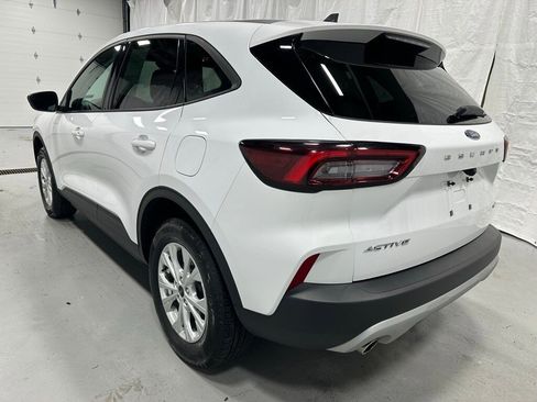 Used 2025 Ford Escape Active image 5