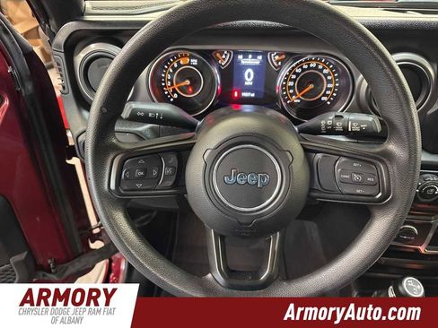 Used 2021 Jeep Wrangler Unlimited Sport image 12