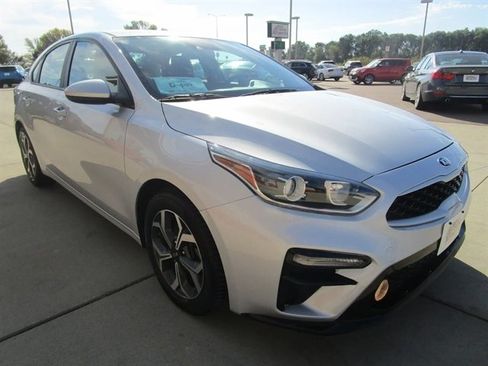 Used 2020 Kia Forte LXS image 5
