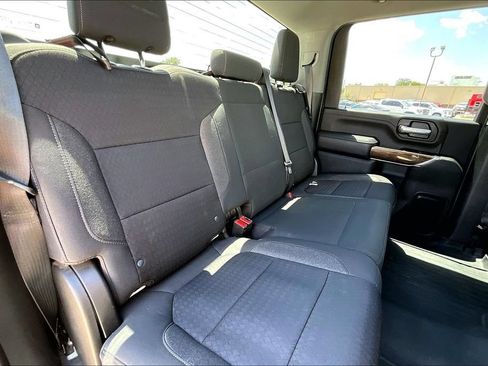 Used 2022 GMC Sierra 2500 SLE w/ SLE Convenience Package AWD/4WD image 32