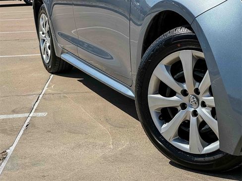 Certified 2024 Toyota Corolla LE image 9