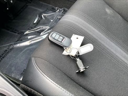 Used 2022 Honda Civic Sport image 10