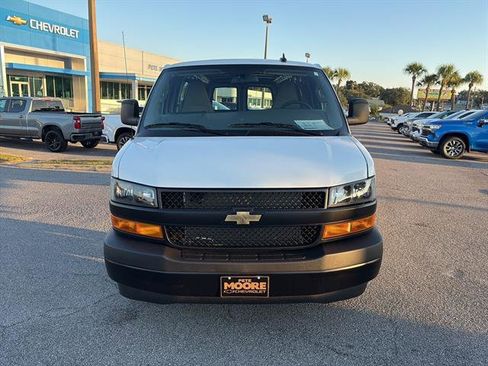 New 2025 Chevrolet Express 3500 Extended w/ Driver Convenience Package image 2