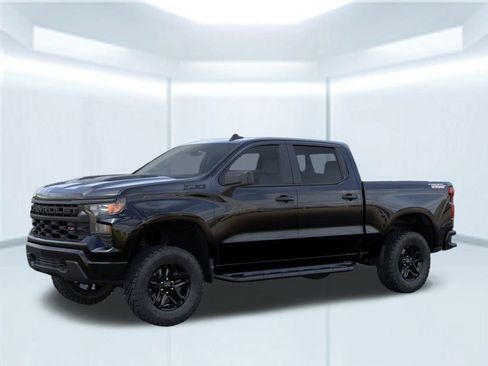 New 2026 Chevrolet Silverado 1500 Custom Trail Boss w/ Dark Appearance Package image 2