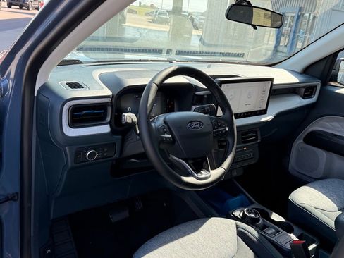 New 2025 Ford Maverick XLT w/ XLT Luxury Package image 4