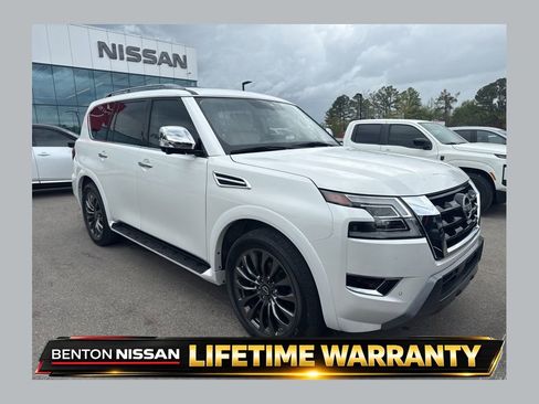 Used 2023 Nissan Armada Platinum w/ Captain's Chairs Package image 1