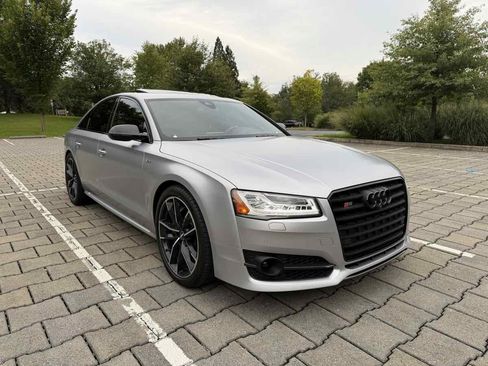 Used 2016 Audi S8 Plus AWD/4WD image 33