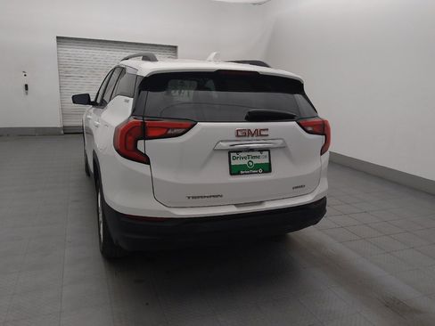 Used 2018 GMC Terrain SLE w/ Driver Convenience Package image 6