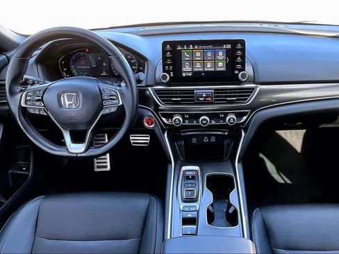 Used 2022 Honda Accord Sport image 15