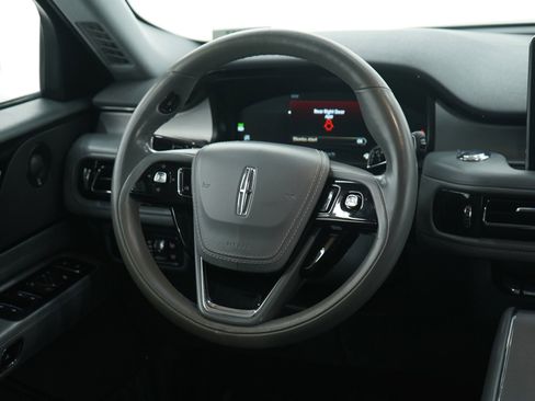 Used 2020 Lincoln Aviator Reserve w/ Elements Package Plus image 16