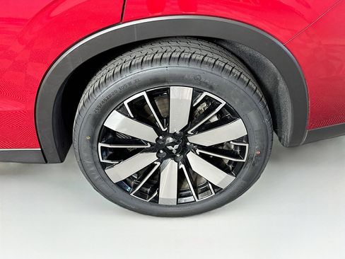 Used 2025 Mitsubishi Outlander SE FWD image 11