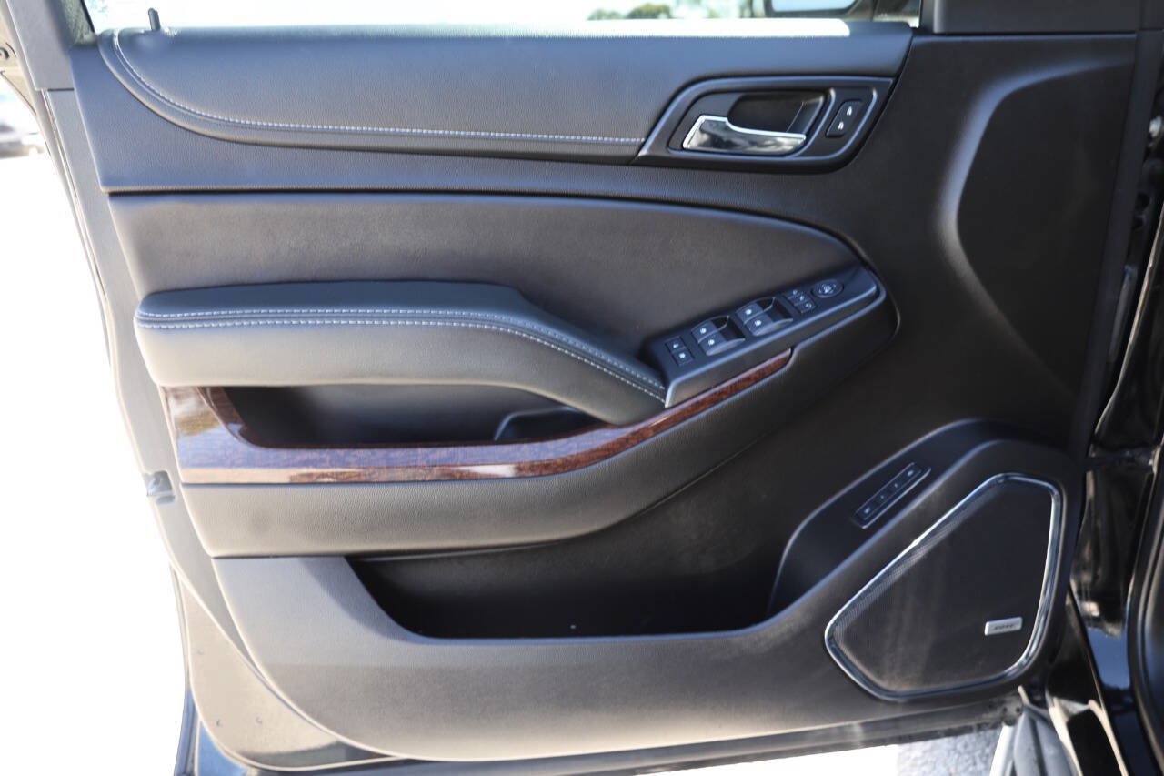 Used 2020 GMC Yukon SLT AWD/4WD image 12