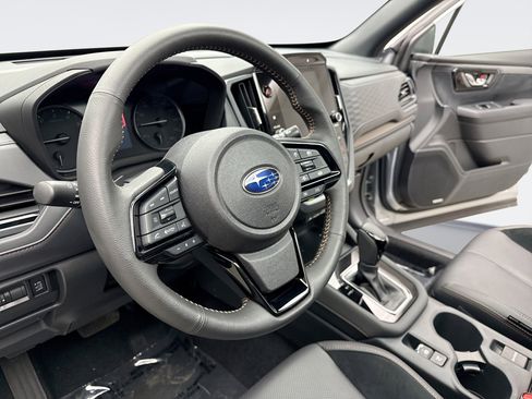Used 2025 Subaru Forester Touring image 10