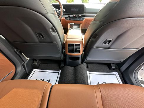 New 2026 Kia Sportage X-Line w/ X-Line Technology Package AWD/4WD image 15