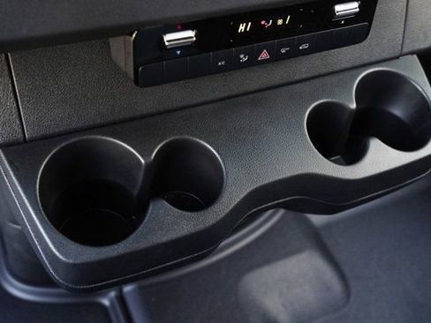 Used 2023 Mercedes-Benz Sprinter 3500 image 37