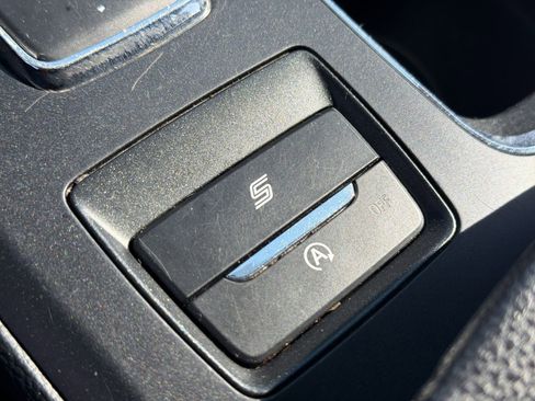 Used 2020 Ford Fusion SE FWD image 36