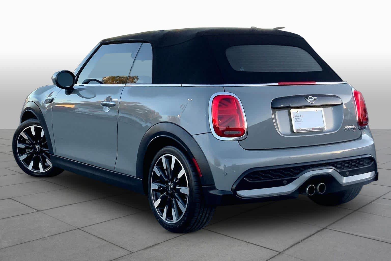 Used 2022 MINI Cooper S FWD image 10