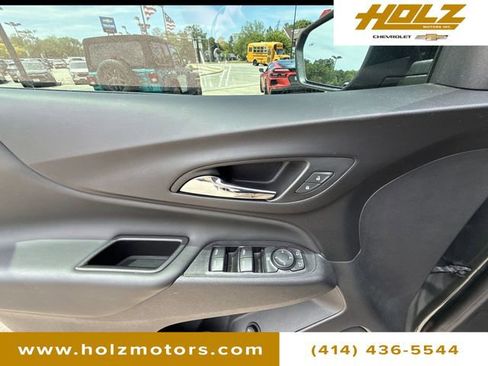 Certified 2020 Chevrolet Equinox LT FWD image 22