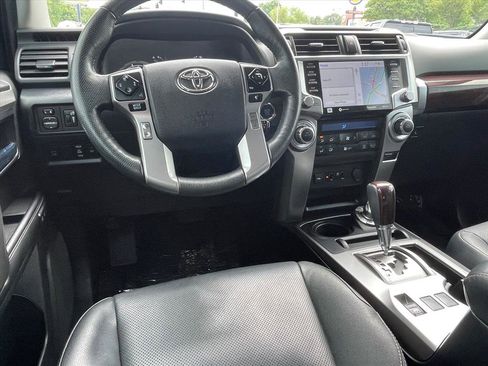Used 2023 Toyota 4Runner Limited AWD/4WD image 9