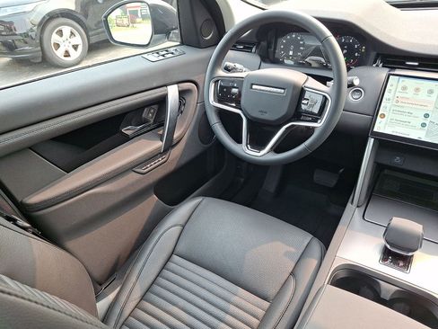 Certified 2025 Land Rover Discovery Sport S AWD/4WD image 15