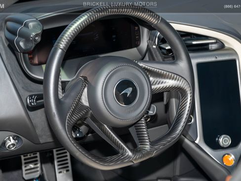 Used 2025 McLaren 750S RWD image 22