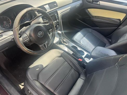 Used 2013 Volkswagen Passat 2.5 SE FWD image 8