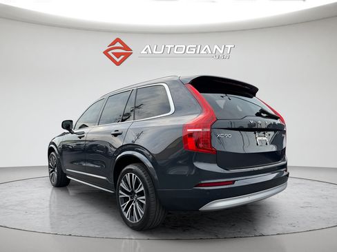Used 2022 Volvo XC90 T6 Momentum w/ Advanced Package AWD/4WD image 5