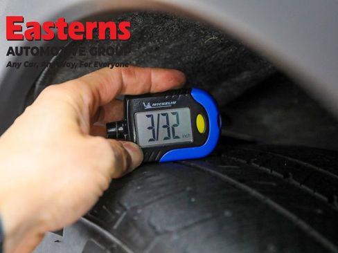 Used 2023 Nissan Rogue SL w/ SL Premium Package image 28