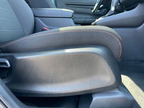 Certified 2025 Honda CR-V Sport image 28