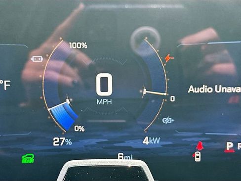 New 2025 Chevrolet Equinox EV RS w/ Active Safety Package 3 image 15