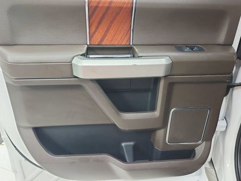 Used 2019 Ford F250 King Ranch w/ King Ranch Ultimate Package AWD/4WD image 44
