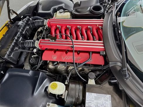 Used 2001 Dodge Viper GTS RWD image 21