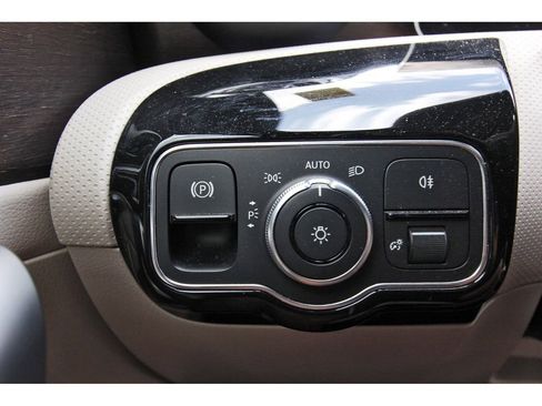 Used 2019 Mercedes-Benz A 220 4MATIC image 10