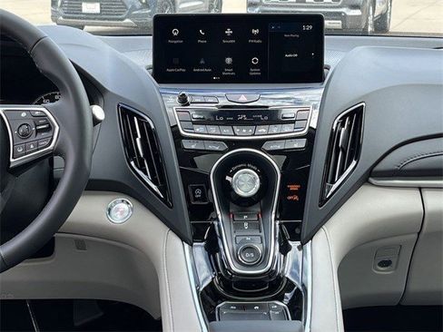 Certified 2025 Acura RDX w/ Technology Package image 18
