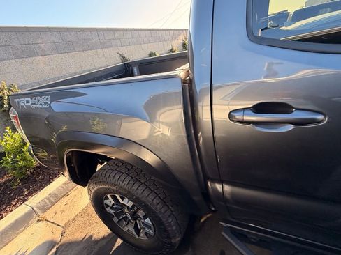 Used 2023 Toyota Tacoma TRD Off-Road image 7