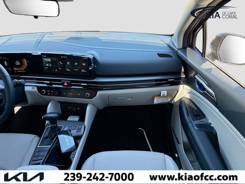 New 2026 Kia Sportage EX image 18